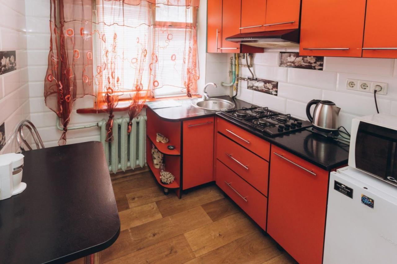 перекопская центр люкс посуточно почасово Apartment Sumy